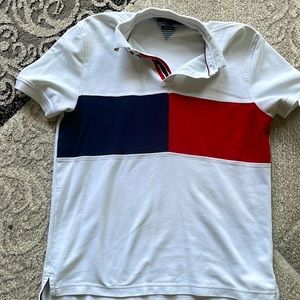 A Tommy Hilfiger size large shirt